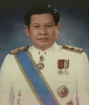 นายไพทูรย์  เสนาสุ